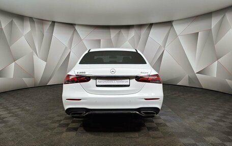 Mercedes-Benz E-Класс, 2021 год, 4 350 000 рублей, 19 фотография