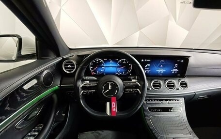 Mercedes-Benz E-Класс, 2021 год, 4 350 000 рублей, 15 фотография
