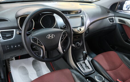 Hyundai Elantra V, 2012 год, 899 000 рублей, 12 фотография