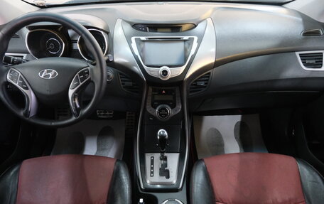 Hyundai Elantra V, 2012 год, 899 000 рублей, 15 фотография