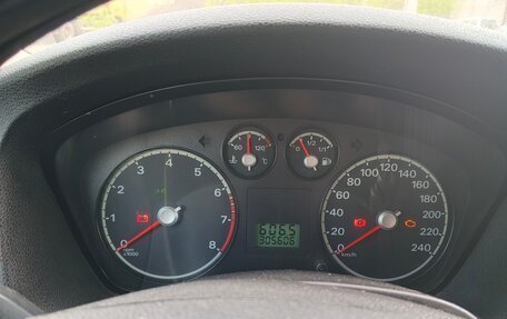 Ford Focus IV, 2005 год, 355 000 рублей, 3 фотография