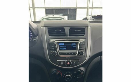 Hyundai Solaris II рестайлинг, 2016 год, 1 139 000 рублей, 14 фотография