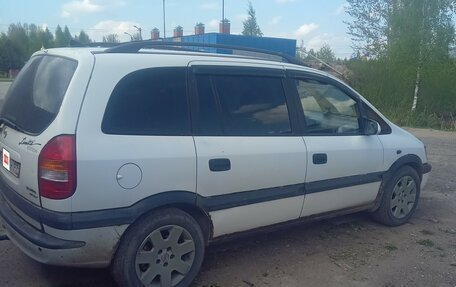 Opel Zafira A рестайлинг, 2000 год, 260 000 рублей, 6 фотография