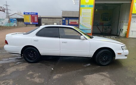 Toyota Vista, 1991 год, 280 000 рублей, 2 фотография