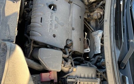 Mitsubishi Outlander III рестайлинг 3, 2012 год, 1 280 000 рублей, 10 фотография
