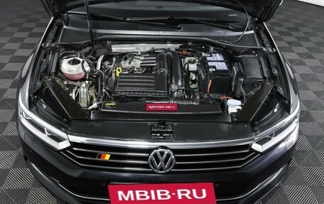 Volkswagen Passat B8 рестайлинг, 2016 год, 1 685 000 рублей, 9 фотография