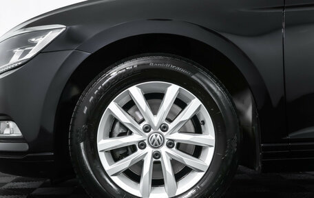 Volkswagen Passat B8 рестайлинг, 2016 год, 1 685 000 рублей, 24 фотография