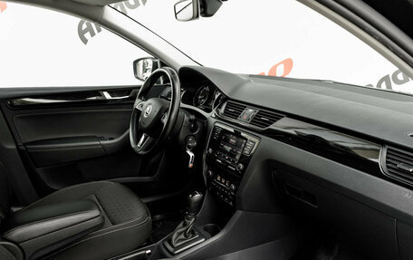 Skoda Rapid I, 2018 год, 1 465 000 рублей, 13 фотография
