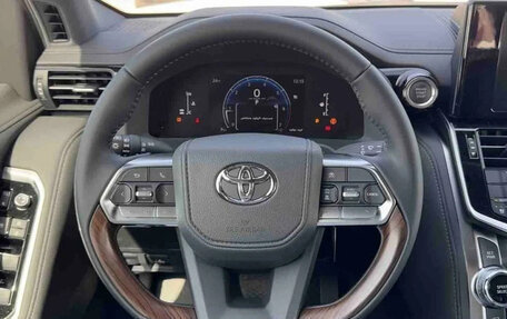 Toyota Land Cruiser, 2025 год, 11 748 077 рублей, 9 фотография
