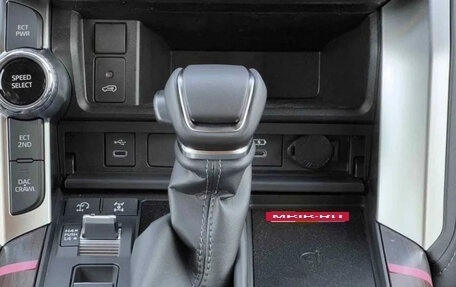 Toyota Land Cruiser, 2025 год, 11 748 077 рублей, 12 фотография