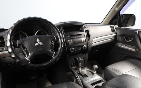 Mitsubishi Pajero IV, 2012 год, 2 349 000 рублей, 8 фотография