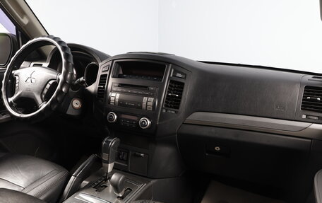 Mitsubishi Pajero IV, 2012 год, 2 349 000 рублей, 10 фотография