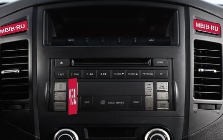 Mitsubishi Pajero IV, 2012 год, 2 349 000 рублей, 11 фотография