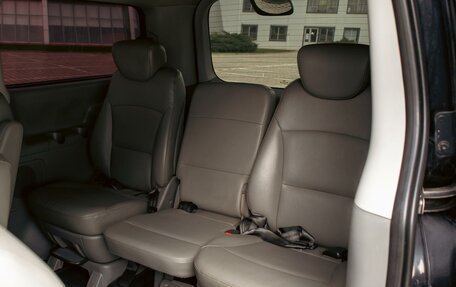Hyundai Grand Starex Grand Starex I рестайлинг 2, 2012 год, 1 365 000 рублей, 18 фотография