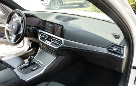 BMW 3 серия, 2021 год, 4 288 000 рублей, 7 фотография