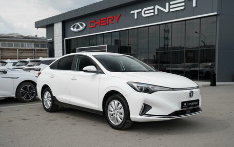 Changan Eado, 2023 год, 1 850 000 рублей, 2 фотография