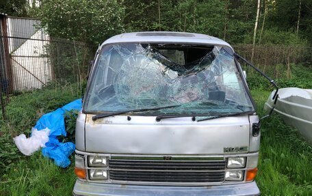 Toyota HiAce H50 H60 H70, 1986 год, 110 000 рублей, 2 фотография