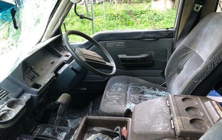 Toyota HiAce H50 H60 H70, 1986 год, 110 000 рублей, 6 фотография