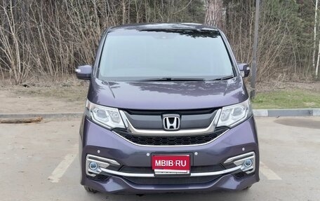 Honda Stepwgn IV, 2015 год, 2 100 000 рублей, 1 фотография