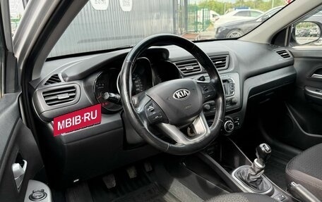 KIA Rio III рестайлинг, 2014 год, 940 000 рублей, 10 фотография