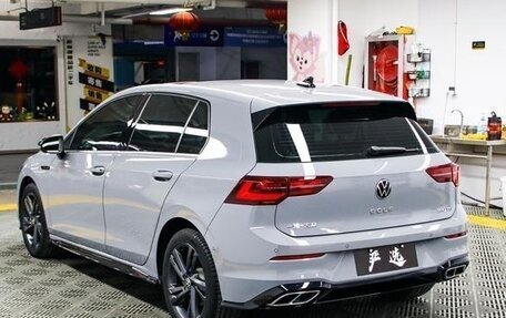 Volkswagen Golf VIII, 2025 год, 2 200 000 рублей, 4 фотография