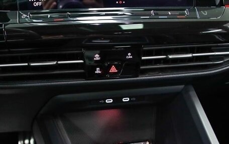 Volkswagen Golf VIII, 2025 год, 2 200 000 рублей, 13 фотография