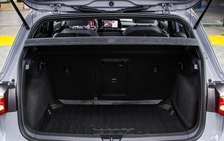 Volkswagen Golf VIII, 2025 год, 2 200 000 рублей, 21 фотография