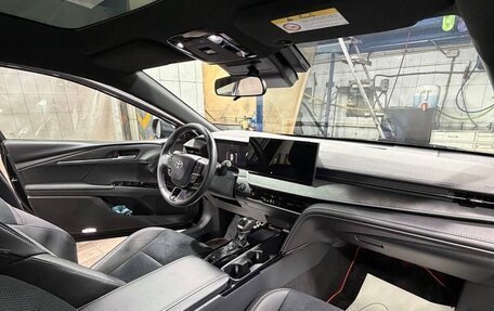 Toyota Camry, 2024 год, 3 630 000 рублей, 10 фотография