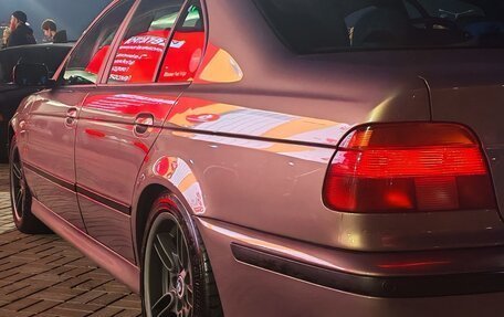 BMW 5 серия, 1998 год, 1 000 000 рублей, 2 фотография