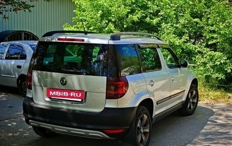 Skoda Yeti I рестайлинг, 2012 год, 850 000 рублей, 2 фотография