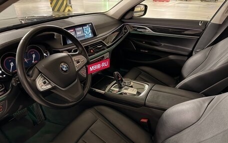 BMW 7 серия, 2018 год, 4 340 000 рублей, 5 фотография