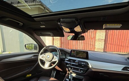 BMW 5 серия, 2019 год, 3 599 000 рублей, 9 фотография