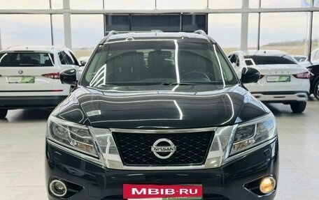 Nissan Pathfinder, 2015 год, 1 849 000 рублей, 2 фотография