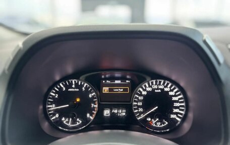 Nissan Pathfinder, 2015 год, 1 849 000 рублей, 14 фотография