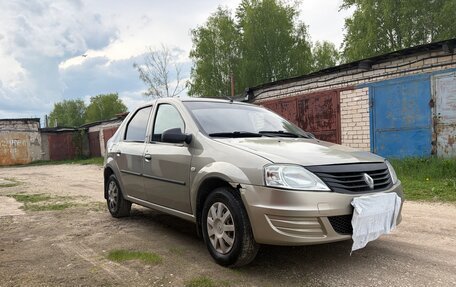 Renault Logan I, 2011 год, 266 000 рублей, 2 фотография