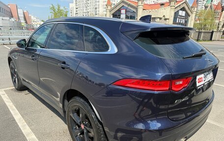 Jaguar F-Pace, 2019 год, 2 675 000 рублей, 3 фотография