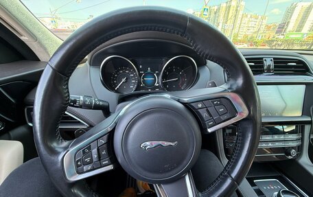 Jaguar F-Pace, 2019 год, 2 675 000 рублей, 19 фотография