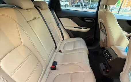 Jaguar F-Pace, 2019 год, 2 675 000 рублей, 31 фотография