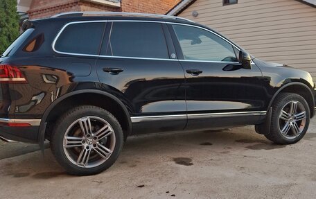 Volkswagen Touareg III, 2017 год, 3 150 000 рублей, 3 фотография