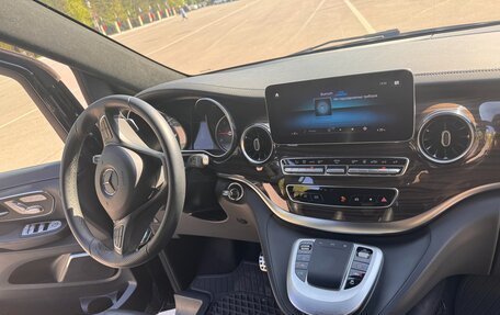 Mercedes-Benz V-Класс, 2023 год, 11 300 000 рублей, 5 фотография