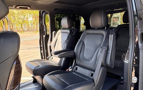 Mercedes-Benz V-Класс, 2023 год, 11 300 000 рублей, 11 фотография