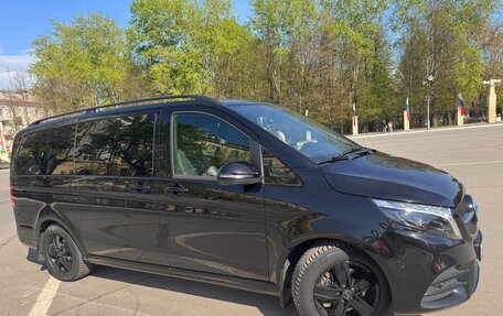 Mercedes-Benz V-Класс, 2023 год, 11 300 000 рублей, 17 фотография