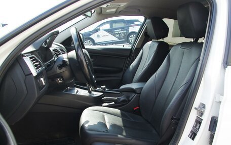 BMW 3 серия, 2015 год, 1 599 000 рублей, 7 фотография