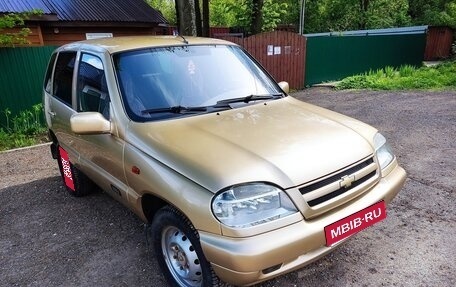 Chevrolet Niva I рестайлинг, 2006 год, 375 000 рублей, 1 фотография