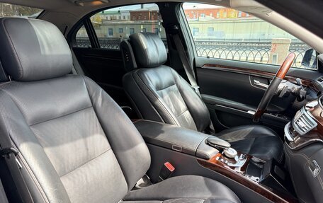 Mercedes-Benz S-Класс, 2012 год, 2 300 000 рублей, 23 фотография