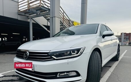 Volkswagen Passat B8 рестайлинг, 2019 год, 2 500 000 рублей, 2 фотография
