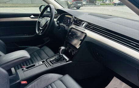 Volkswagen Passat B8 рестайлинг, 2019 год, 2 500 000 рублей, 11 фотография
