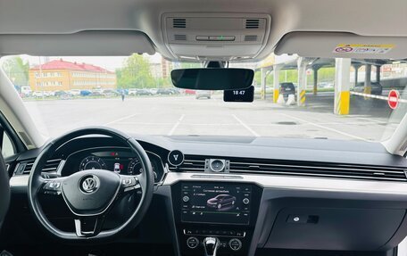 Volkswagen Passat B8 рестайлинг, 2019 год, 2 500 000 рублей, 12 фотография