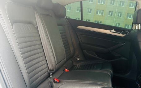Volkswagen Passat B8 рестайлинг, 2019 год, 2 500 000 рублей, 21 фотография