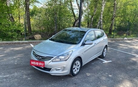 Hyundai Solaris II рестайлинг, 2015 год, 707 000 рублей, 6 фотография